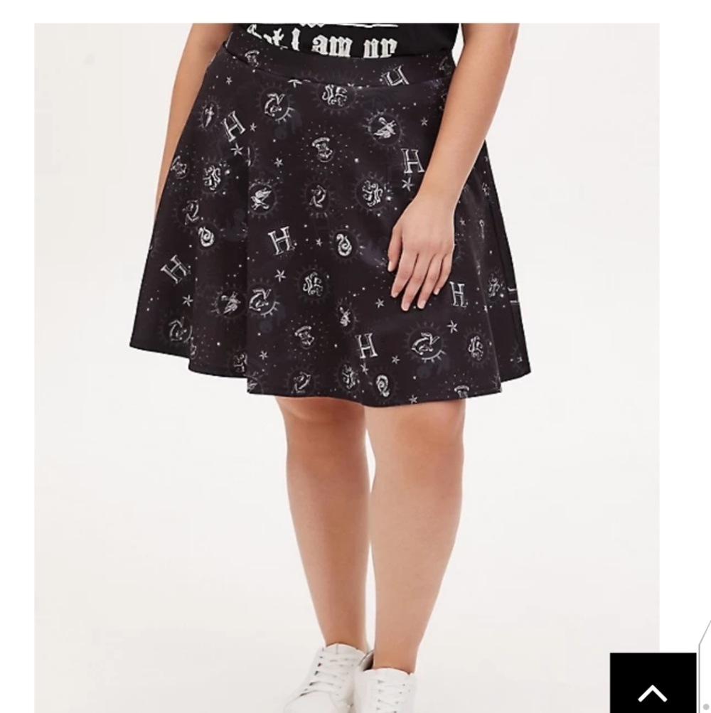 🆕HARRY POTTER HOGWARTS SCUBA KNIT SKATER SKIRT - Picture 4 of 7